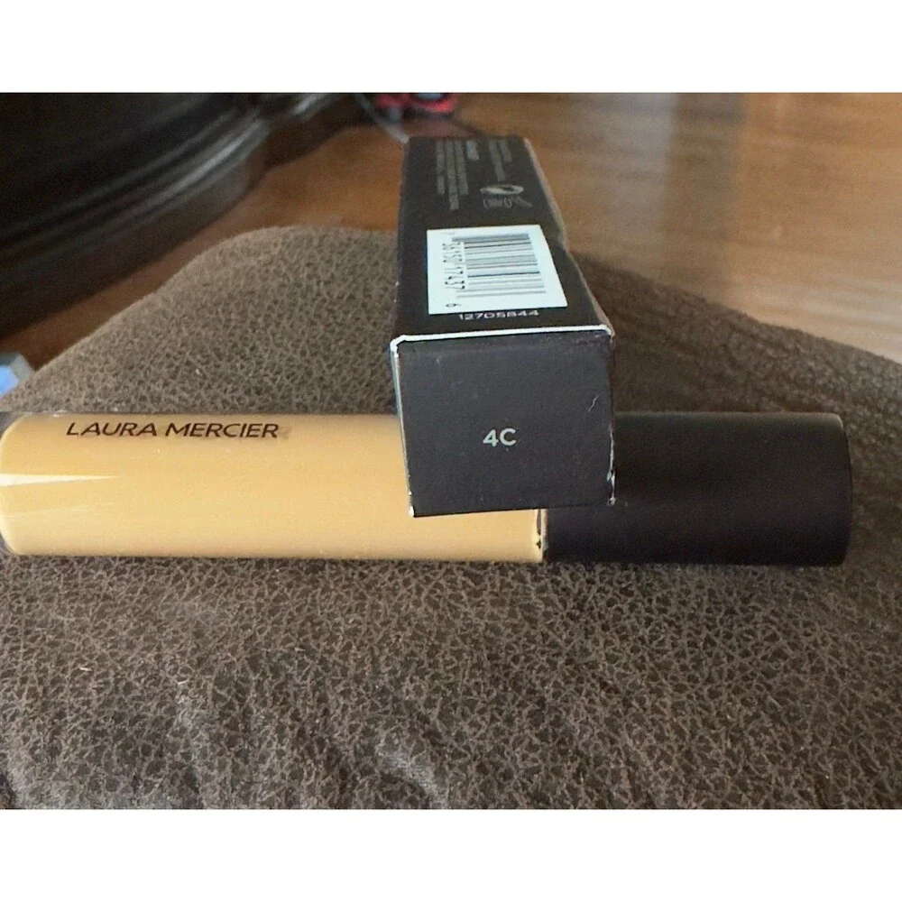 Laura Mercier Flawless Fusion Ultra long wear Concealer 4c